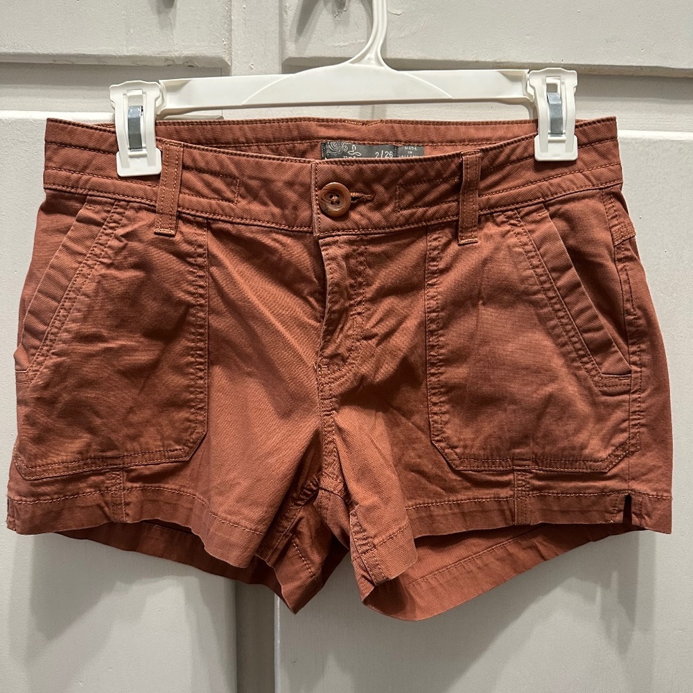 Prana Elle Short, size 2 (pink/clay)